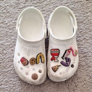 Crocs Kids White Clogs with Fun Charms Size 11